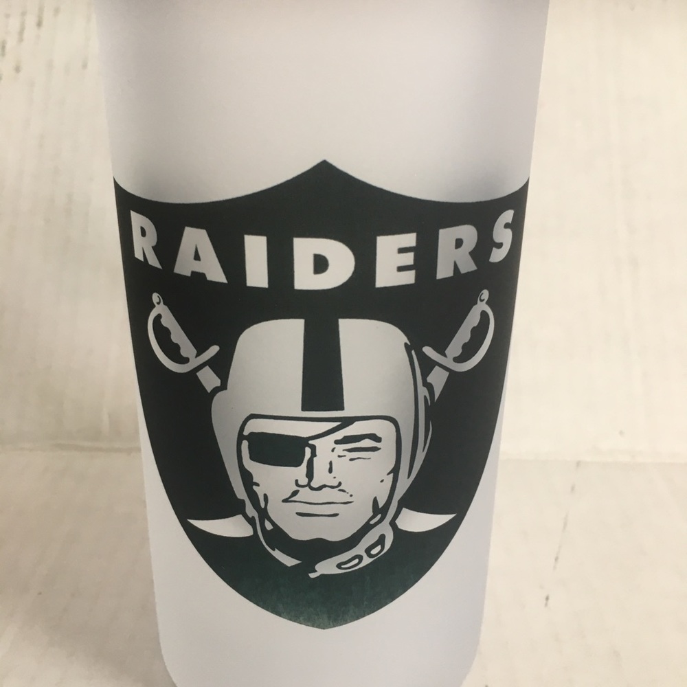 Oakland Raider 16oz Beer Glass Mug